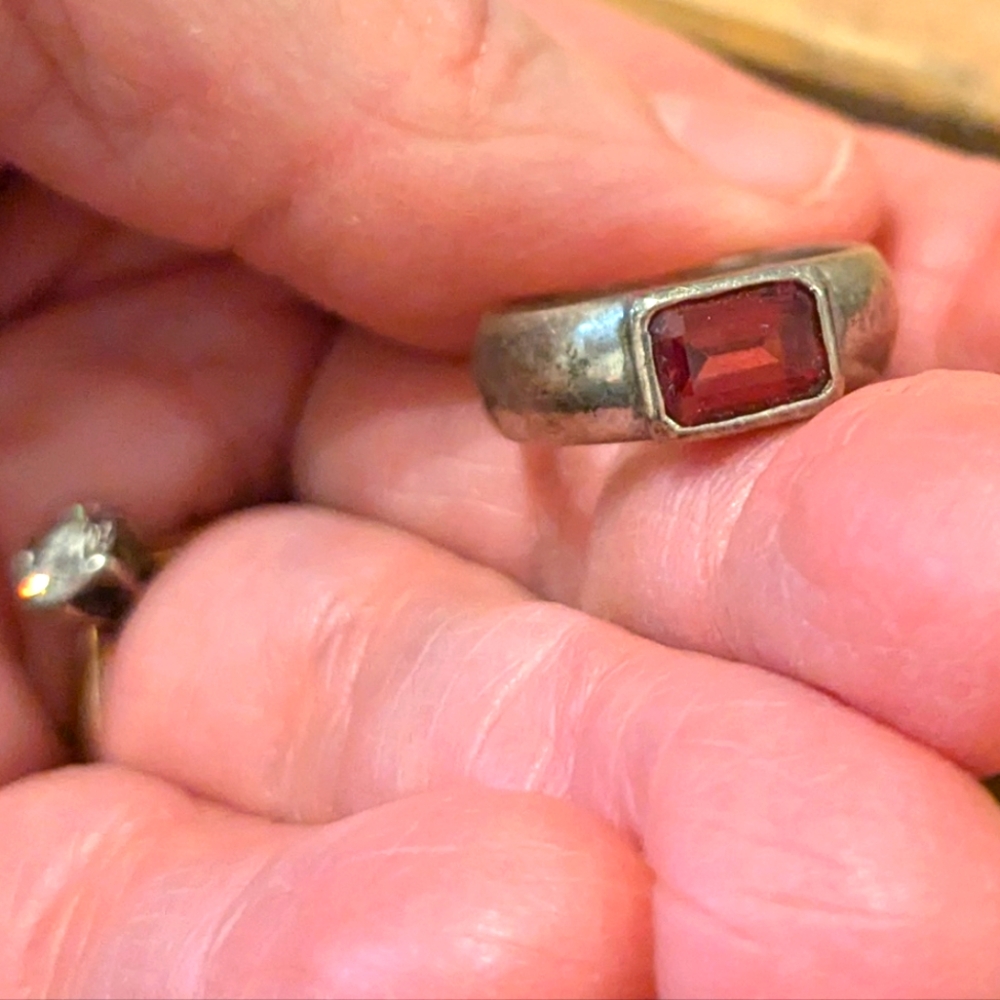 Vintage Elegance Ruby Sterling 925 Silver Ring. E… - image 5